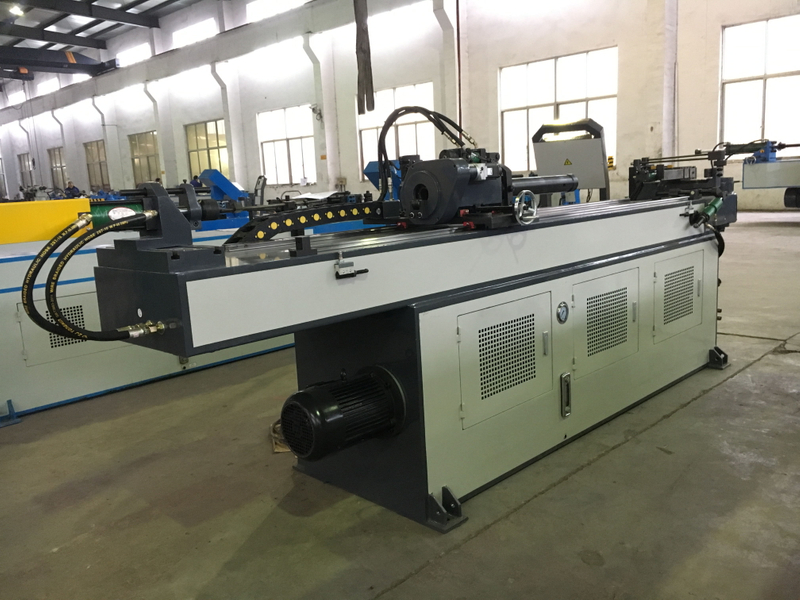 Dobladora de tubos neumática para carretilla GM-38CNC-2A-1S